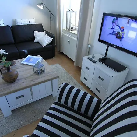 F-1063 Stachelbeerbluete In Apartamento *